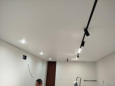 Натяжной потолок: Натяжной потолок Глянцевое, Матовое, 3D потолки Гарантия, Бесплатная консультация, Бесплатный замер — 7