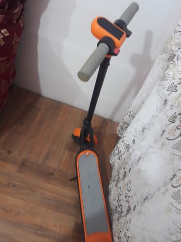 Uşaqlar üçün digər mallar: Uşaq skuterı - Rəng: narıncı-qara, boz rezin sükan tutacaqları - — 3