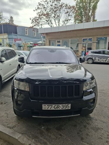дом на колесах turbo az: Jeep Grand Cherokee, qara rəng, tam ölçülü SUV. Xüsusiyyətlər: -