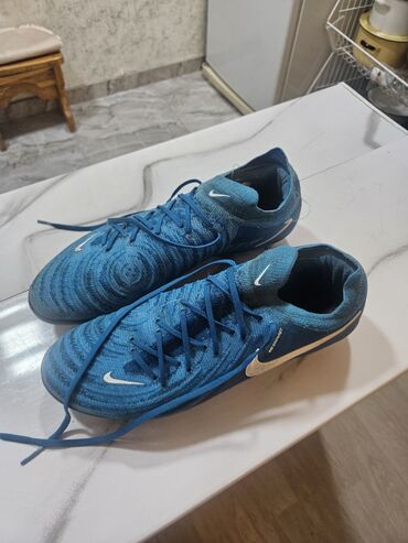 Botinkalar: Krasofkalar və idman ayaqqabıları