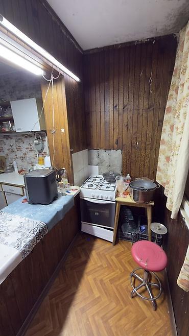 flat osh: Квартира с отдельной кухней - Планировка: коридор с нишами для — 2