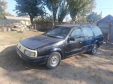 corolla 2016: Volkswagen Passat: 1990 г., Универсал — 4