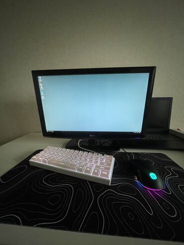 keyboard: Mause Keyboard Mause Pad Dest Satilir Hersey Ideal Qutulari Var