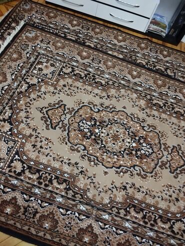 Ev üçün digər mallar: 2 edər Xalça eyni təzə cəmi 1 həfdə yerdə olub 2 si bir yerdə 90 AZN — 13