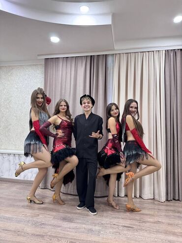 Организация мероприятий: Праздничная шоу‑программа с Дедом Морозом, Снегурочкой и шоу балетом — 11