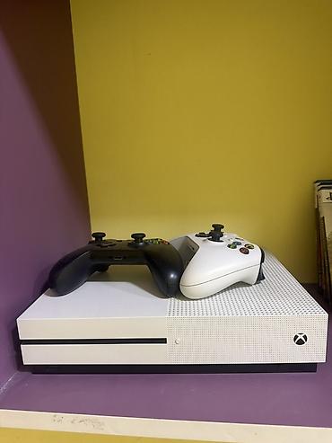 xbox konsolu: Xbox One S oyun konsolu 1 Tb Xüsusiyyətlər: - Model: Xbox One S (ağ — 1