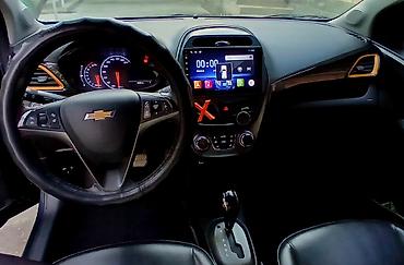 range rover 2002: Chevrolet Spark: 2018 г., 1 л, Вариатор, Бензин, Хэтчбэк — 7