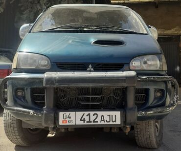 Mitsubishi: Mitsubishi Delica: 1995 г., 2.8 л, Автомат, Дизель, Минивэн