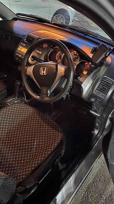 к3 gt: Honda Fit: 2003 г., 1.5 л, Автомат, Бензин, Хэтчбэк — 8