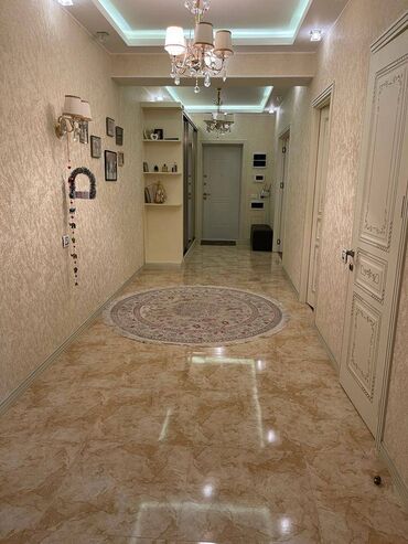 Yeni tikili: 3 otaqlı, Yeni tikili, m. İçərişəhər, 140 kv. m — 12