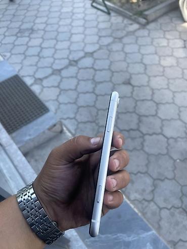 2k 4k: IPhone Xr, Б/у, 128 ГБ, Белый — 3