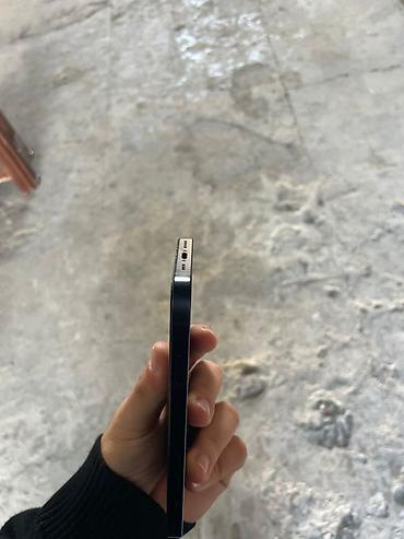 Apple iPhone: IPhone 13, 128 GB, Qara, Face ID — 2