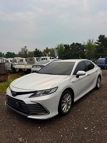 corolla 2016: Toyota Camry: 2021 г., 2.5 л, Автомат, Гибрид, Седан — 1