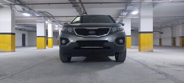 kvadrasikl satışı: Kia Sorento: 2 l | 2011 il Ofrouder/SUV