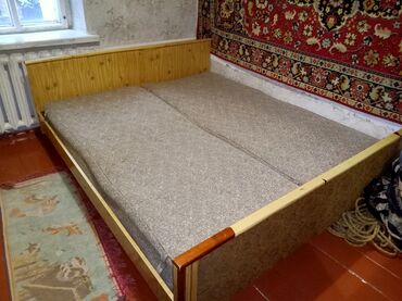 ������������������������ �������������� �� �������������� �������� в Кыргызстан | Кровати: Продается 2-х спальная кровать дерево, СССР, в хорошем состоянии