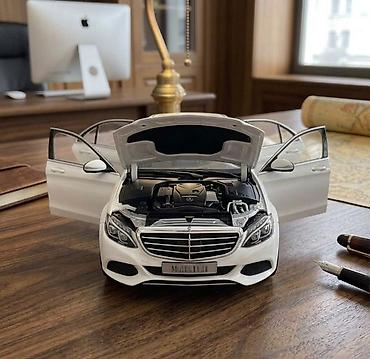 Oyuncaq nəqliyyat: Məhsul: Mercedes‑Benz C‑Class sedan metal model avtomobil (masaüstü — 8