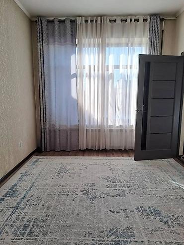 Продажа коттеджей и домов: Продаю дом центр район О банк верхнолуговая осмонова дом угловой, 2ком — 9