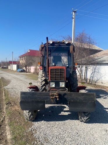 Тракторы: Трактор беларус МТЗ-802003 год в комплекте прицеппулуг соко в