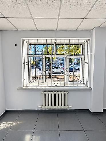 аренда торгово офисного помещения: Сдаю Офисный кабинет: 23 м², С ремонтом, С отдельным входом — 6