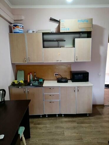 отдых на ысык ата: Уютная студия с мебелью и бытовой техникой - Планировка: единое