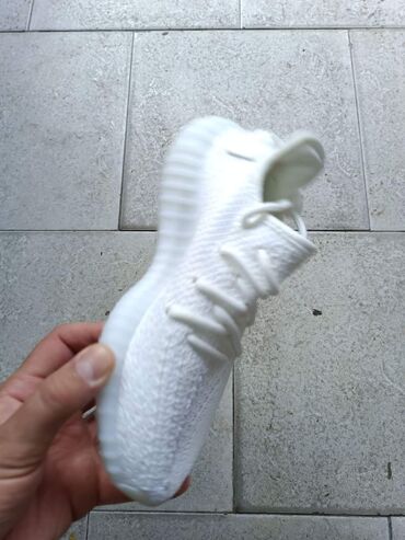 Women's Sneakers and athletic shoes: 44 — 10