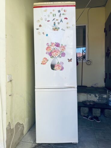 Soyuducular: 2 qapılı Aysberq Soyuducu Satılır, rəng - Ağ, Dolab içi