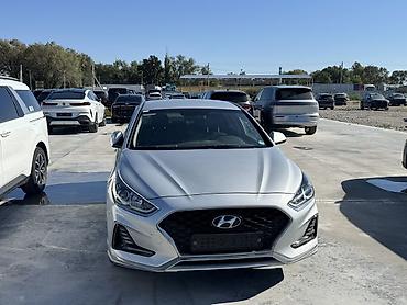 Hyundai Sonata: 2019 г., 2 л, Автомат, Газ, Седан