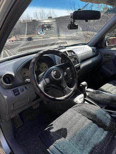 Toyota: Toyota RAV4: 2003 г., 2 л, Автомат, Бензиновая, Внедорожник — 8