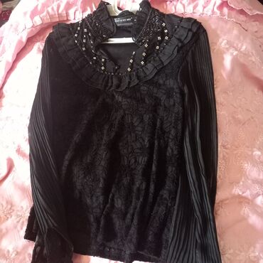 Köynək və bluzalar: Teze ve içinde bir defe geynilmiş baha alınan geyimlər — 8