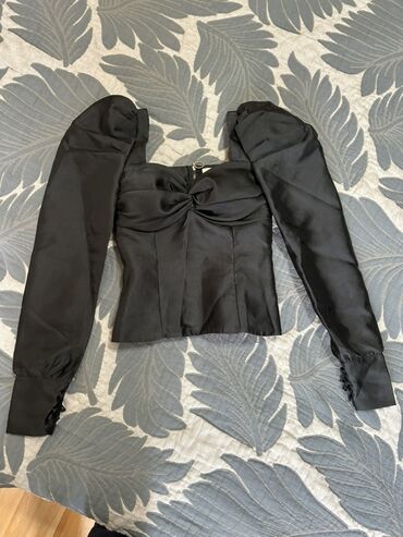 Бомберы: Подборка одежды: 1) Uniqlo Серо‑графитовая легкая куртка без — 4