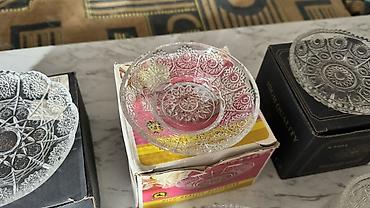 murebeler: Tort və şiriniyyat qabı, Şüşə, Çexiya — 4