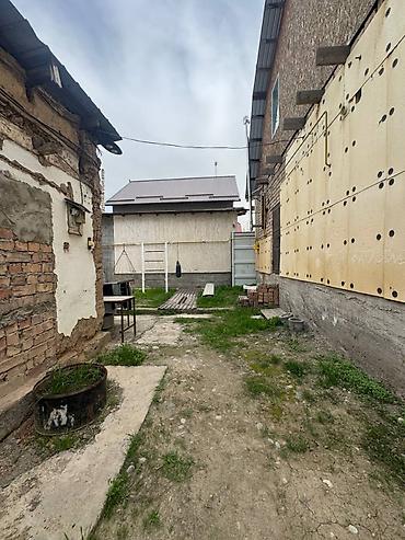 куюкова: Продаётся угловой участок с домом 4 соток По документам 3.56 По факту — 5