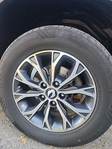 падиомник авто: Комплект колес в сборе для кроссовера/SUV. Состав: - Литые диски 18" — 3