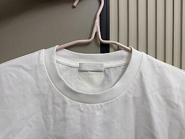 pull and: Футболка Prada “Peak’s End” (белая)ОРИГИНАЛ - Классический крой с — 3