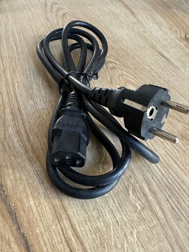 Digər ehtiyat hissələri: PC kompüter monitor qidalanma kabeli, elektrik şnuru