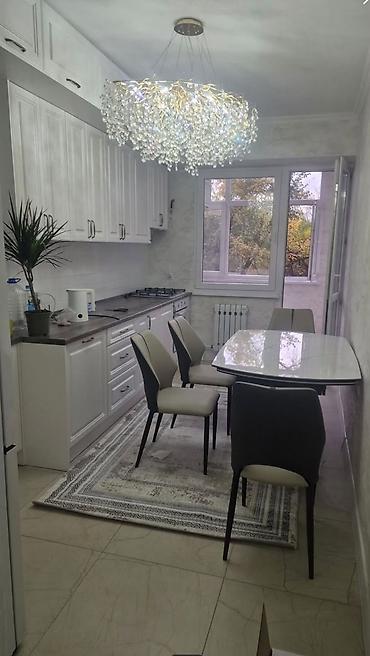 4 комнаты, 95 м², Юг-2 мкр Элитка, 2 этаж, Дизайнерский ремонт