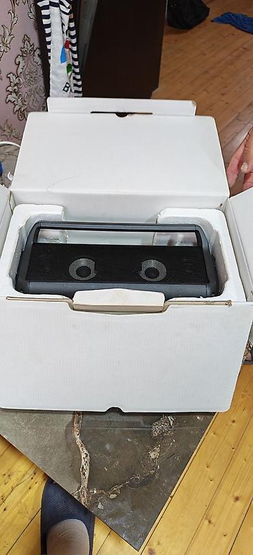 Dinamiklər və kolonkalar: LG PK7 Portable Speaker – Meridian Technology ilə Xüsusiyyətlər: - — 2
