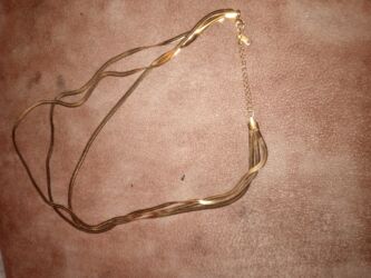 kondisioner 2 ci əl: Başlıq: Telefon podstavkasi 2₼ saqqız hediye Təsvir: Kompakt telefon