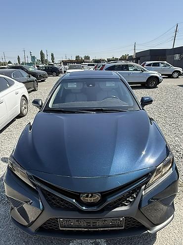 Toyota Camry: 2018 г., 2.5 л, Автомат, Бензин, Седан