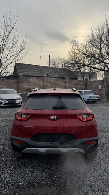 Kia: Kia Stonic: 2019 г., 1.4 л, Автомат, Бензин, Хэтчбэк — 10