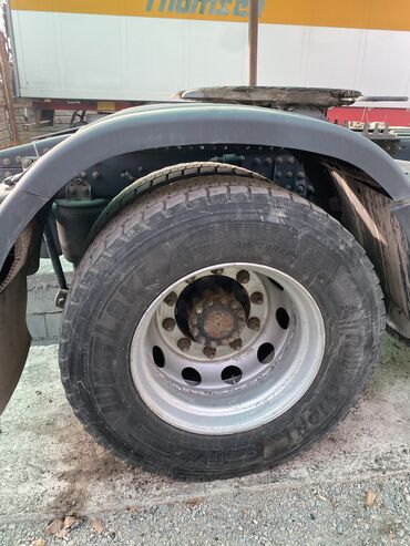 Volvo: Volvo 440: 2024 г., 4.2 л, Дизель — 5