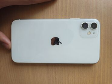 Apple iPhone: IPhone 11, 128 GB, Ağ, Simsiz şarj, Face ID