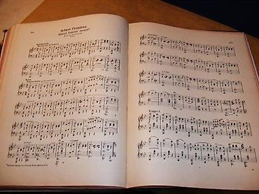 oblasi: Noten, Sang und Klang im XIX/XX Jahrhundert Sang und Klang im XIX — 4