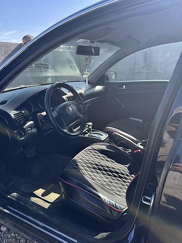 Volkswagen: Volkswagen Passat: 1.9 l | 2001 il Sedan — 8