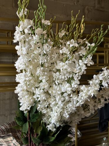 Декоративные цветы: Продаю цветы для оформления Каркасосвещениецветы разныесвечи на — 3