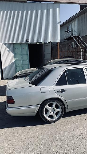 кольца мерс: Mercedes-Benz E-Class: 1993 г., 3.2 л, Автомат, Бензин, Седан — 4