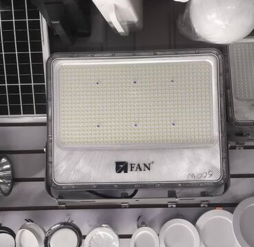 зеркала пано: Прожектор LED FAN - Мощный светодиодный прожектор прямоугольной формы