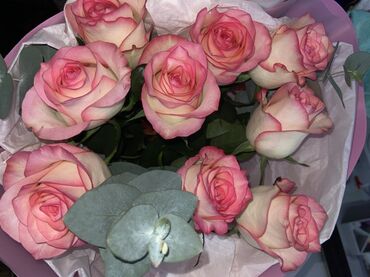как сделать букет из бабочек: 1000 сом Продаю Букет розовых роз в дизайнерской упаковке - Состав