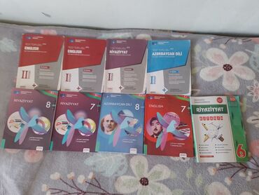 Köhnə nəşr toplular 3 azn,yeni nəşr sinif üzrə toplular 4 azn,6-cı