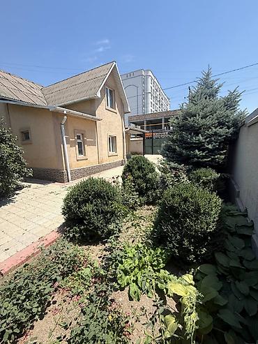 Продажа коттеджей и домов: 5 и более комнат, 143 м², 5 соток, Ош, Собственник — 5